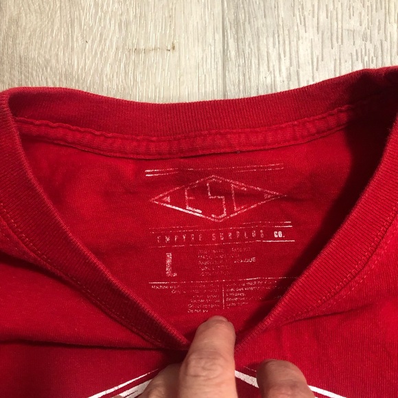 Empyre Surplus Co t-shirt Skateboarding vintage large red skater tee -L- vtg ❤️ - Picture 5 of 8
